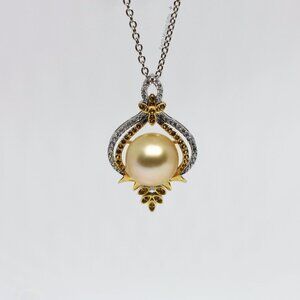 Large Golden South Sea Pearl Pendant Necklace